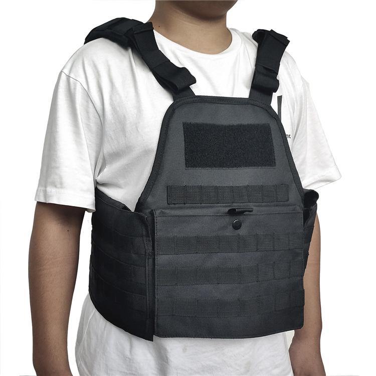 Outdoor Military Tactical CS Streetwear Molle Vest for Hunting Training