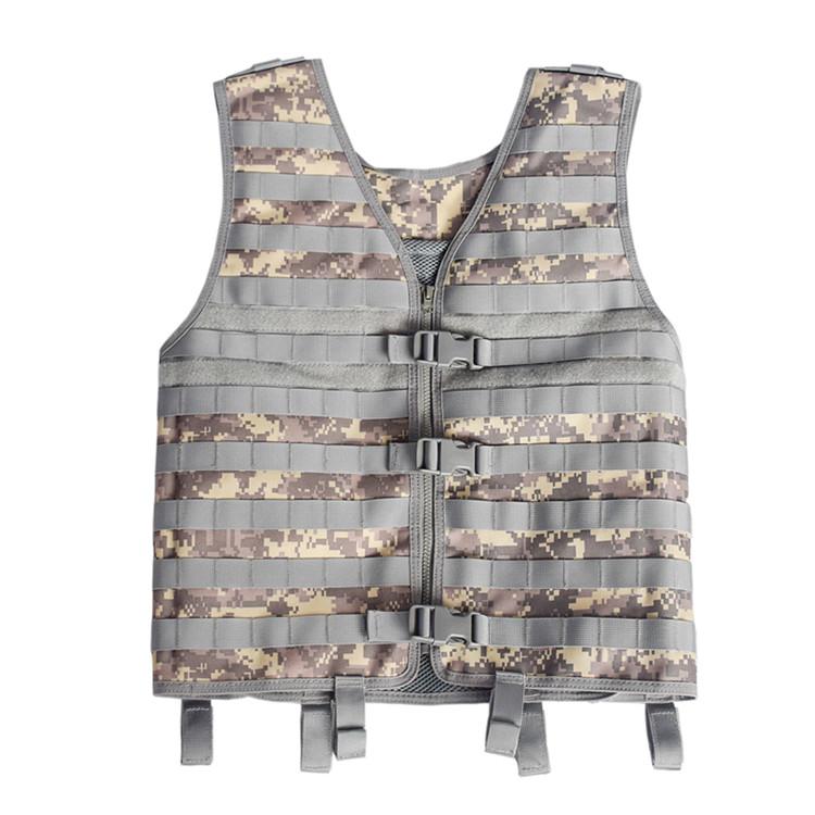 Tactical camo vest for outdoor camping or hiking