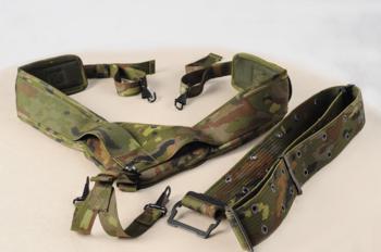 Military ARMY CAMOUFLAGE BRACER AND BELT IRR FABRIC TACTICAL BELT