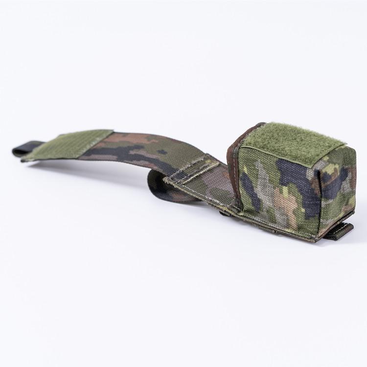 woodland camouflage tactical pouch waterproof gun magazine holder